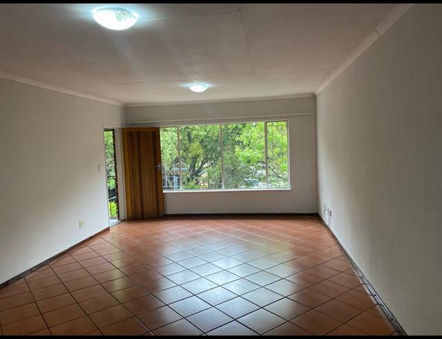 2 BEDROOM APARTMENT FOR SALE IN NEW REDRUTH